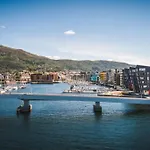 Lejlighed Dining L Restaurants With Sea I Traveller & Workspace Bergen