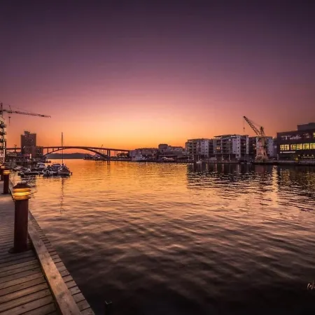 Dining L Restaurants With Sea I Traveller & Workspace Daire *